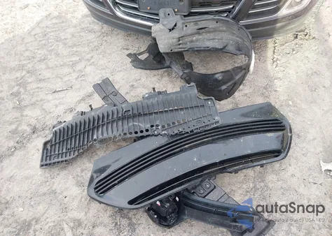 2017 Toyota Corolla Le z USA, uszkodzony, nr VIN 2T1BURHE4HC923438